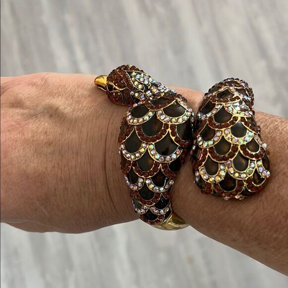 Vintage Elegant Crystal Gold Red & Brown Peacock Bracelet Marked CN - Picture 1 of 12